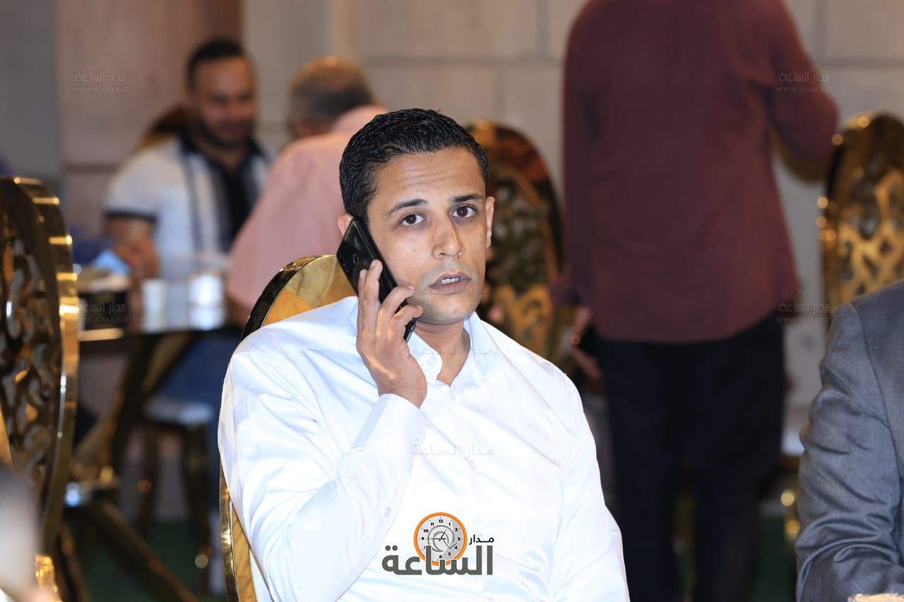 Madar Al-Saa Images 0.3159576323224905