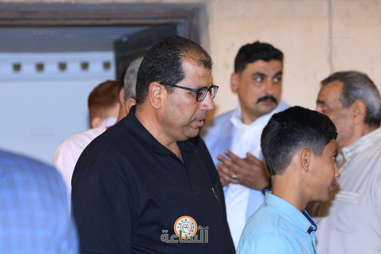 Madar Al-Saa Images 0.46206427223587554