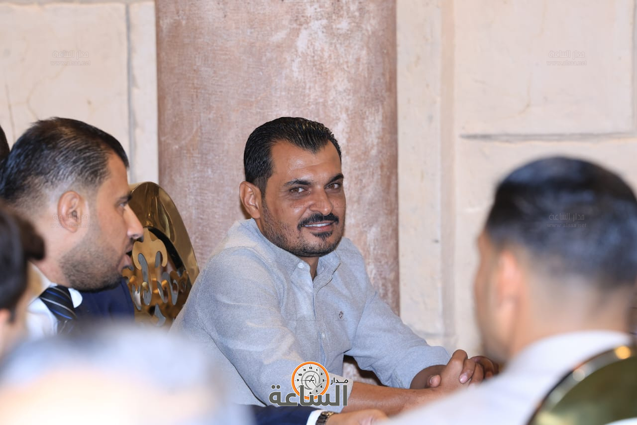 Madar Al-Saa Images 0.9754255369376076