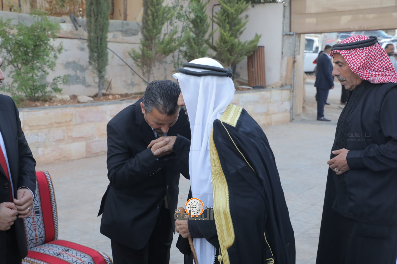 Madar Al-Saa Images 0.6411925149658843