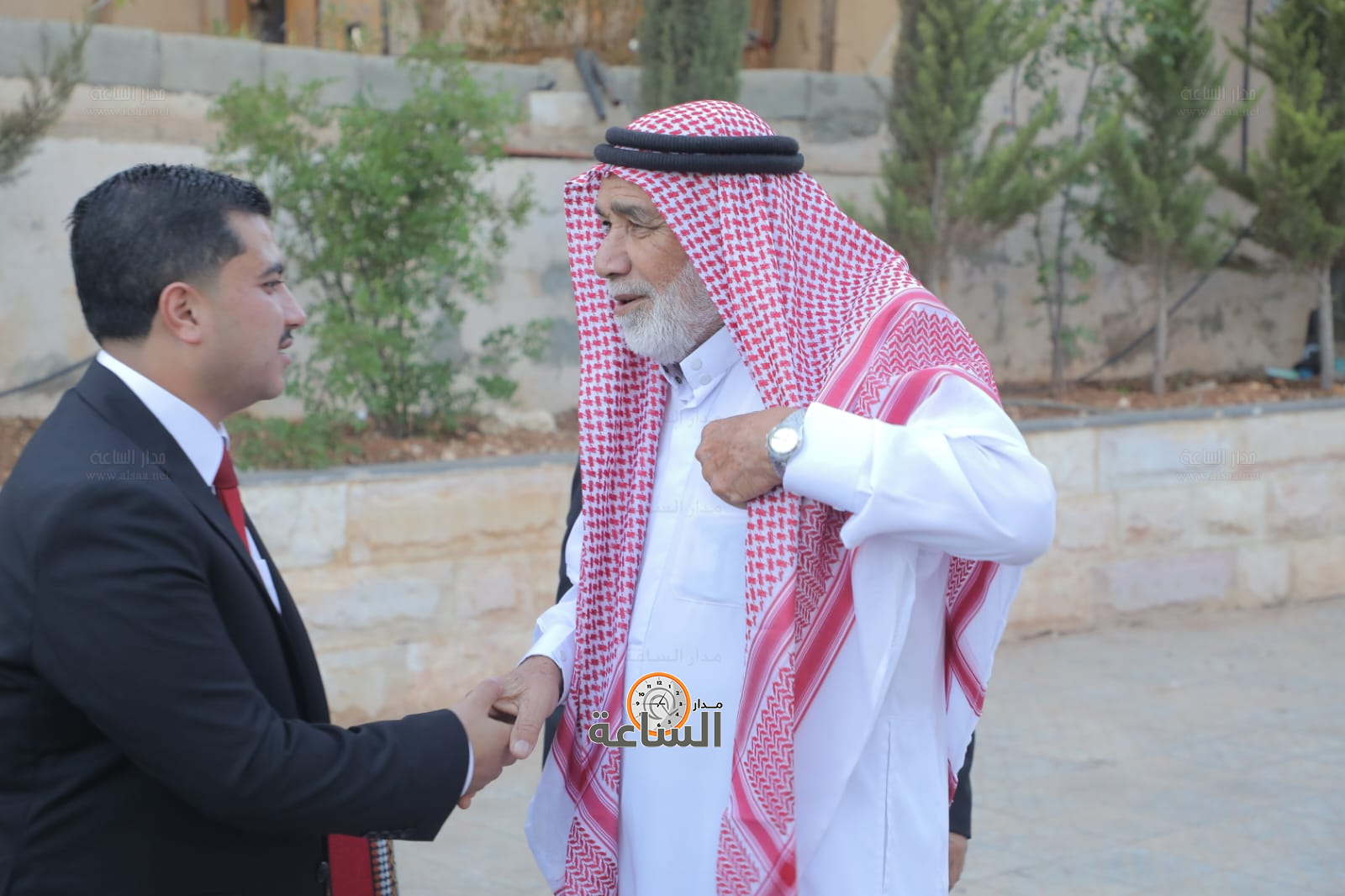 Madar Al-Saa Images 0.5198209346615135