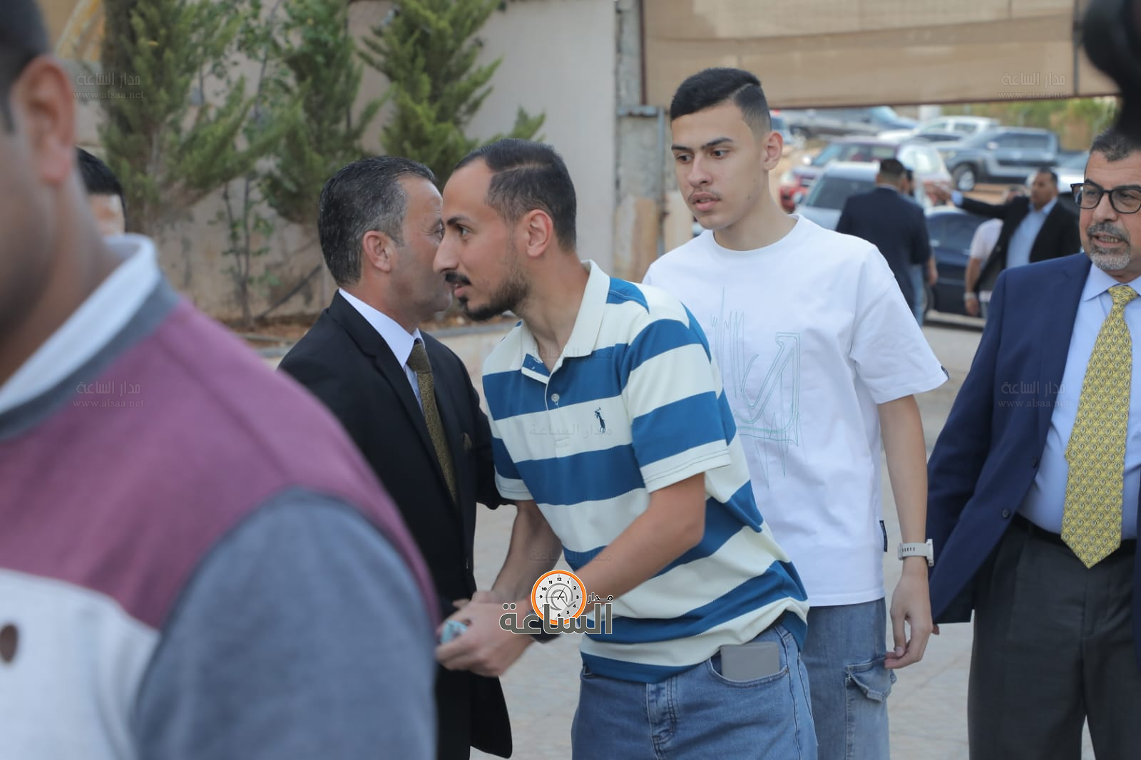 Madar Al-Saa Images 0.6689906205316201