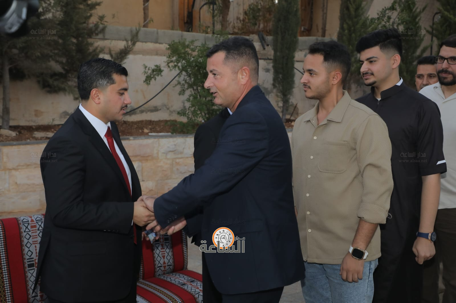 Madar Al-Saa Images 0.8842888111564587