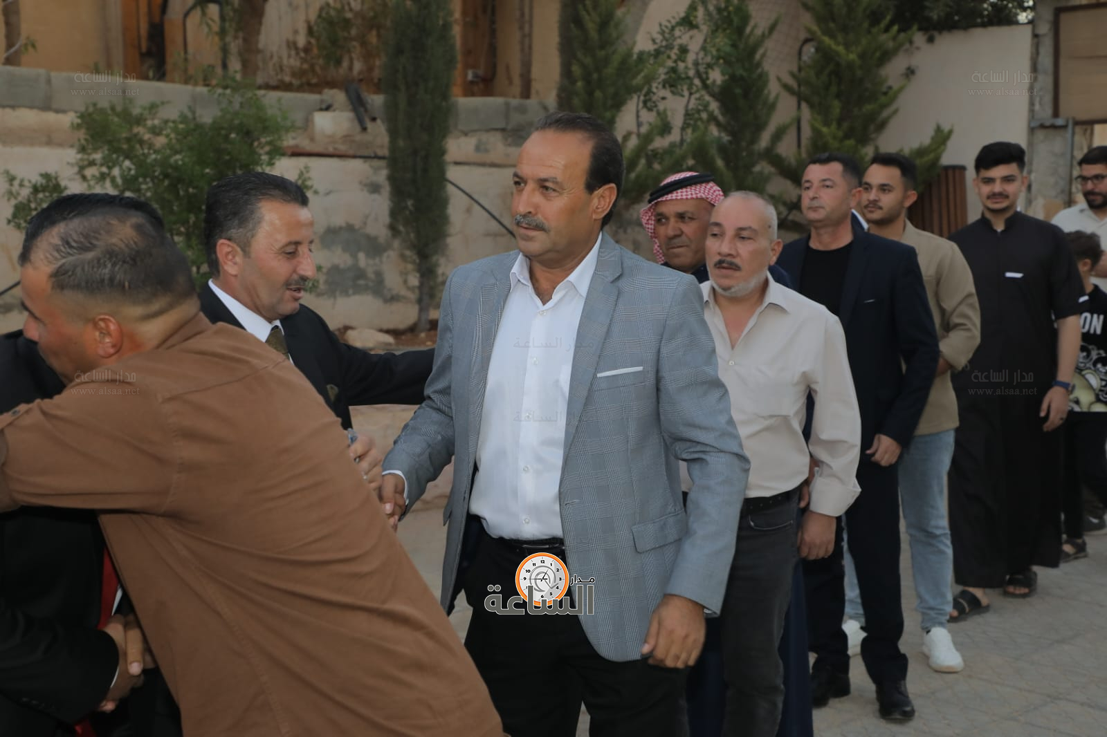 Madar Al-Saa Images 0.563732277649256