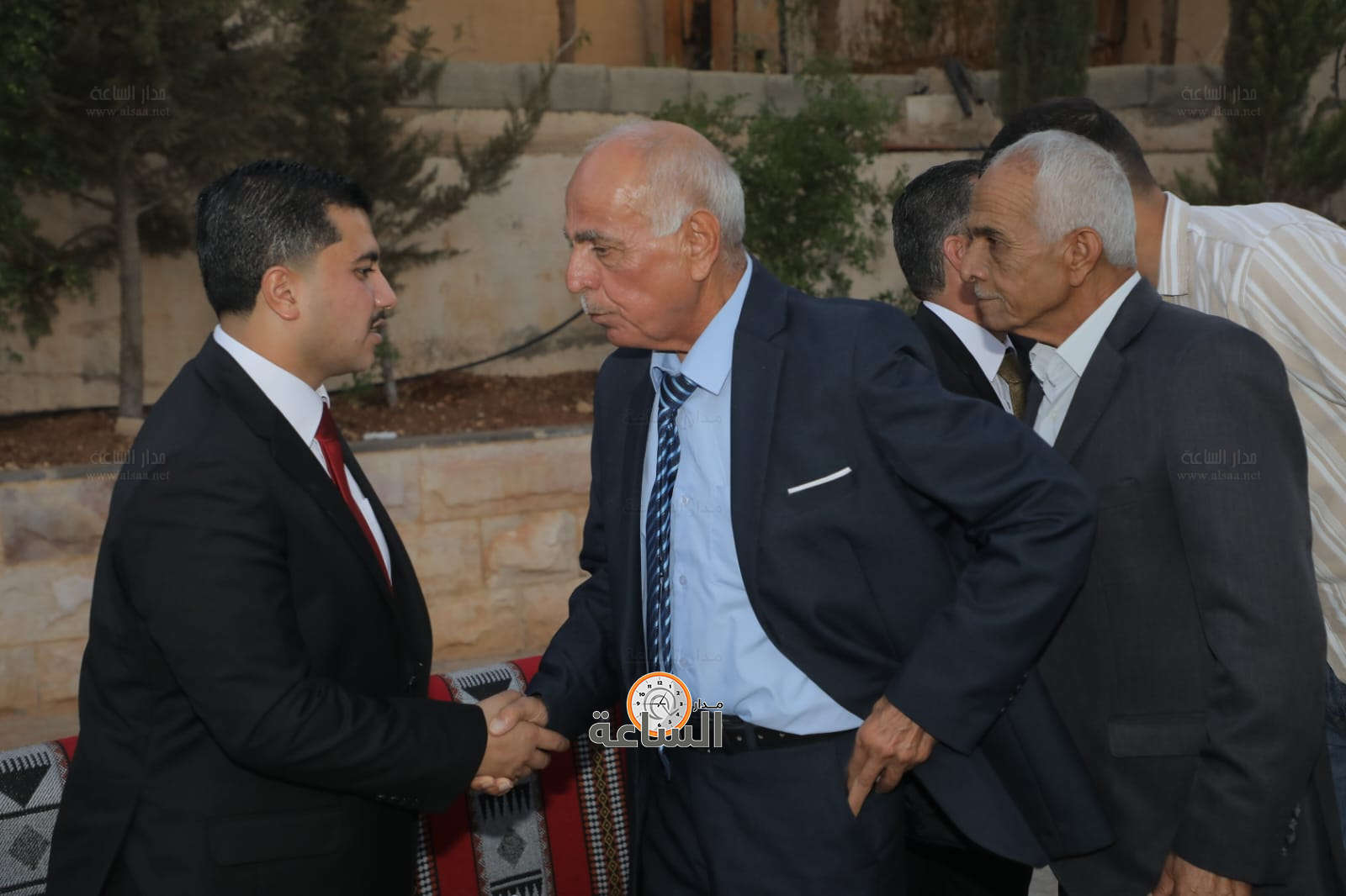 Madar Al-Saa Images 0.7532400634530116