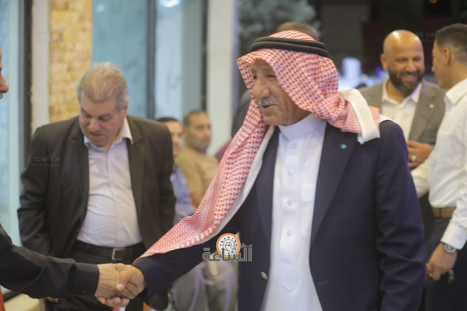 Madar Al-Saa Images 0.13036690053918365