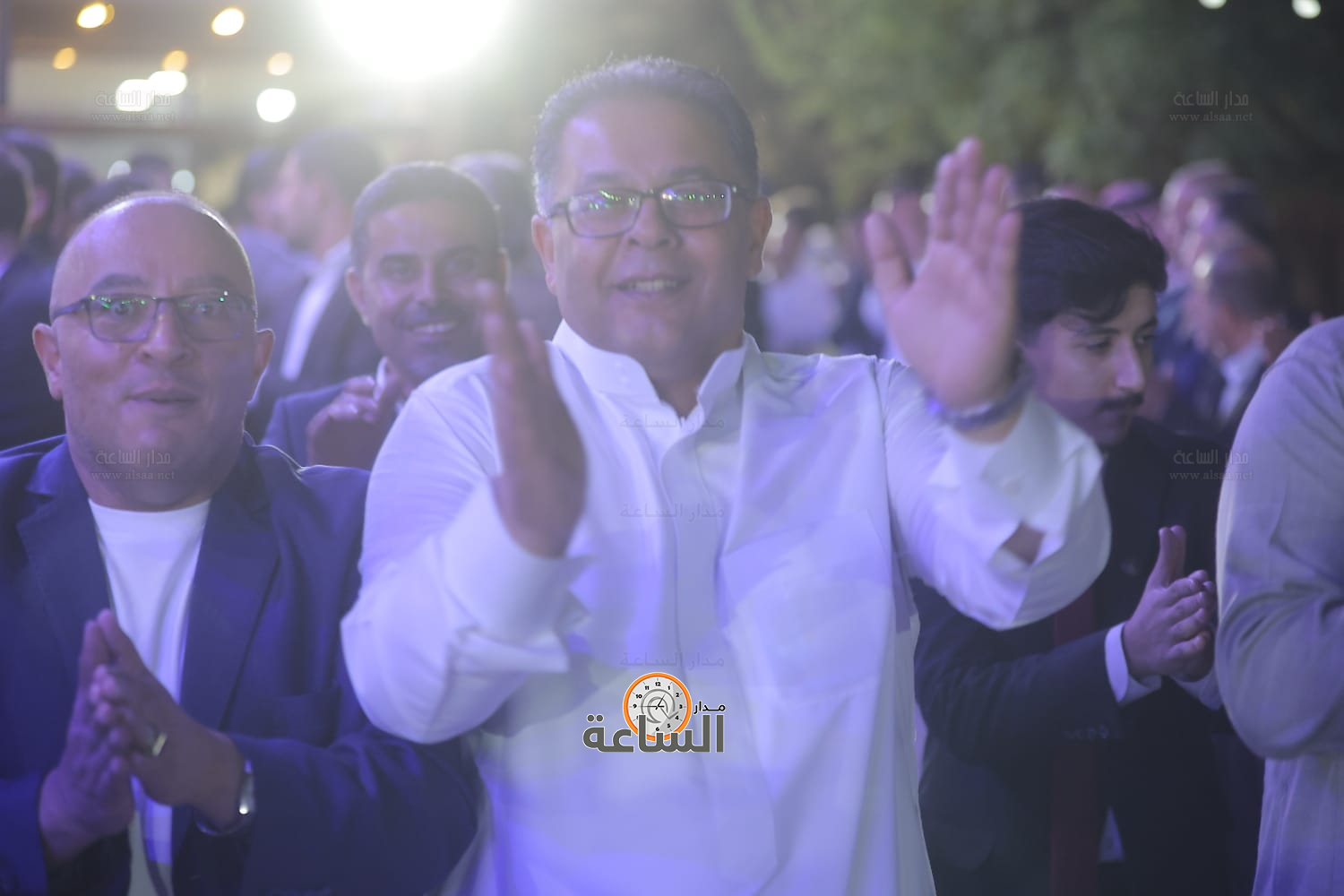 Madar Al-Saa Images 0.8576651357149737