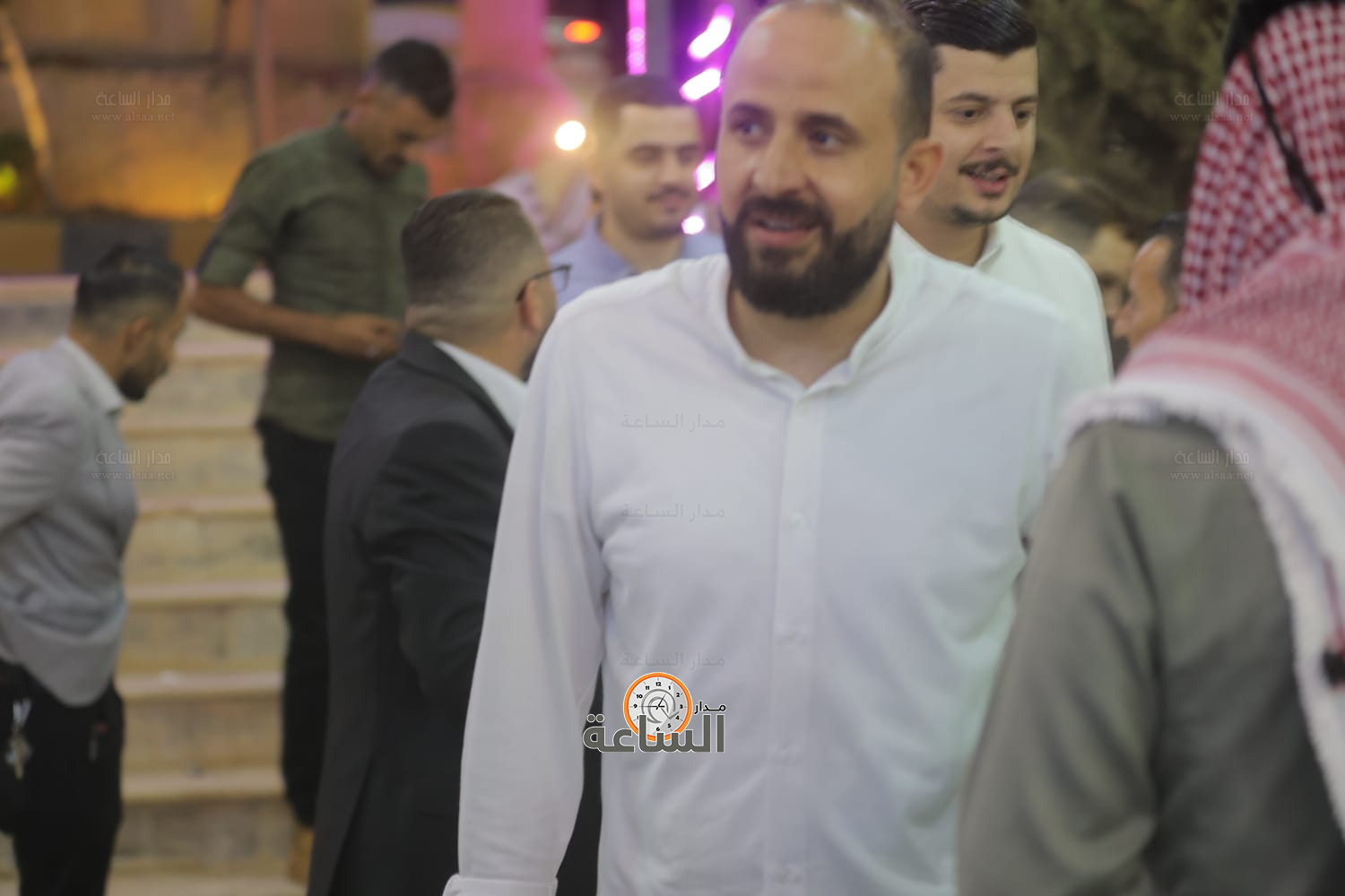 Madar Al-Saa Images 0.4569713579652144