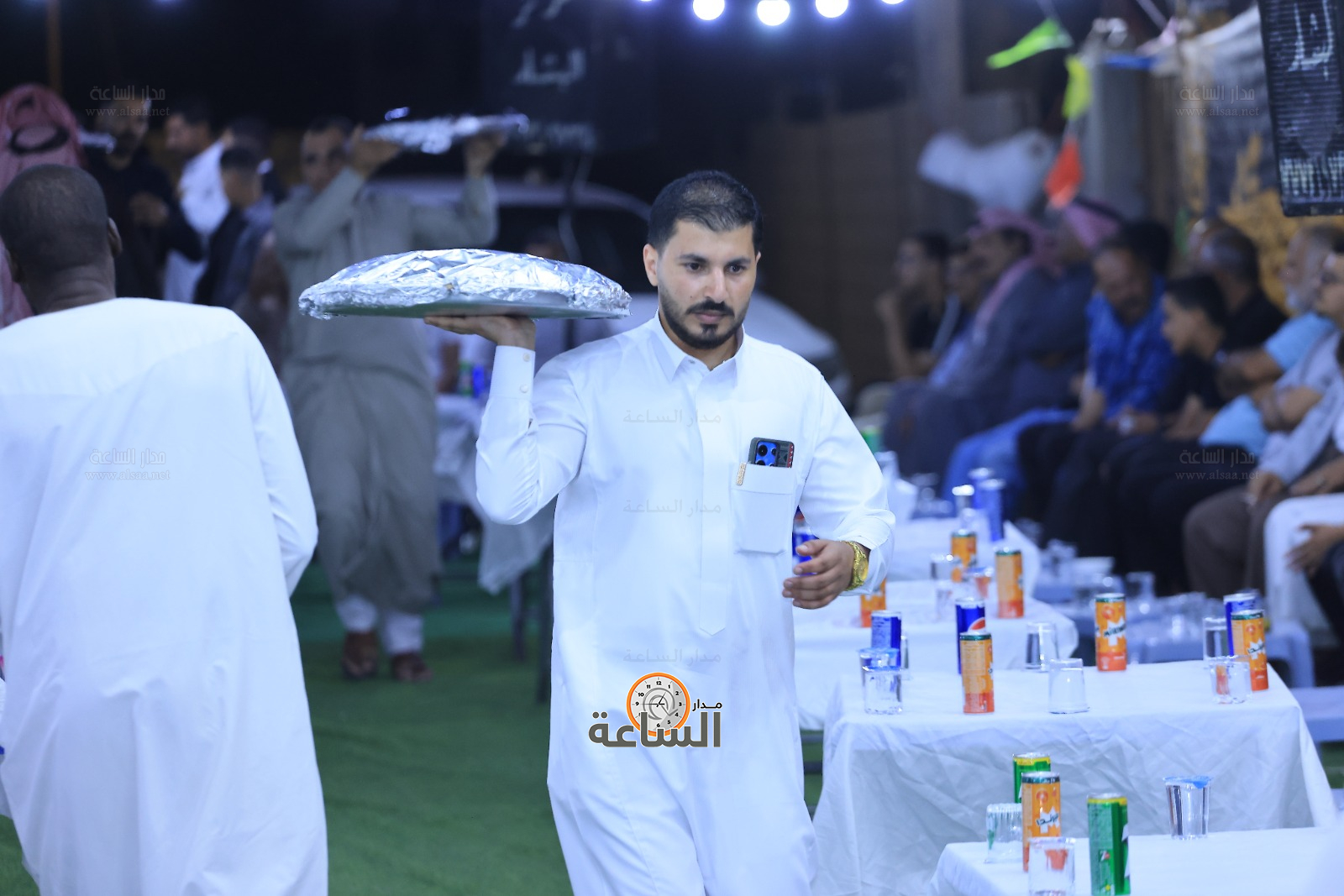 Madar Al-Saa Images 0.5802555599110146