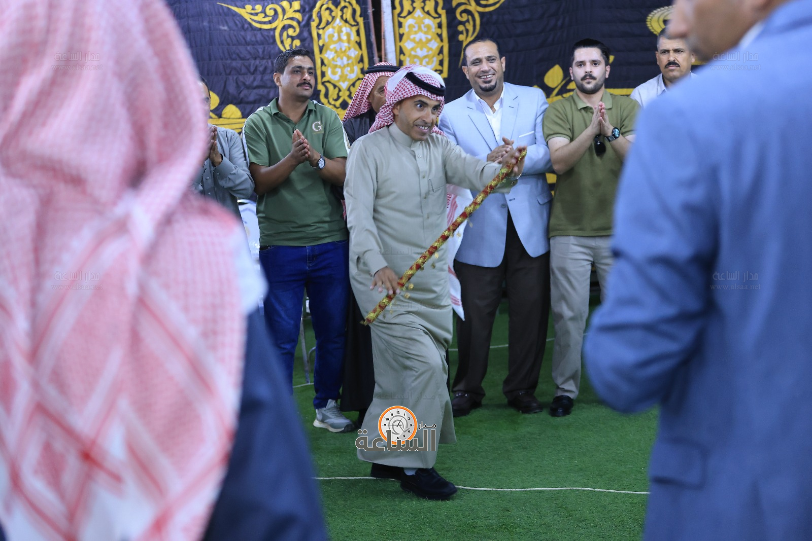 Madar Al-Saa Images 0.019387579767372043