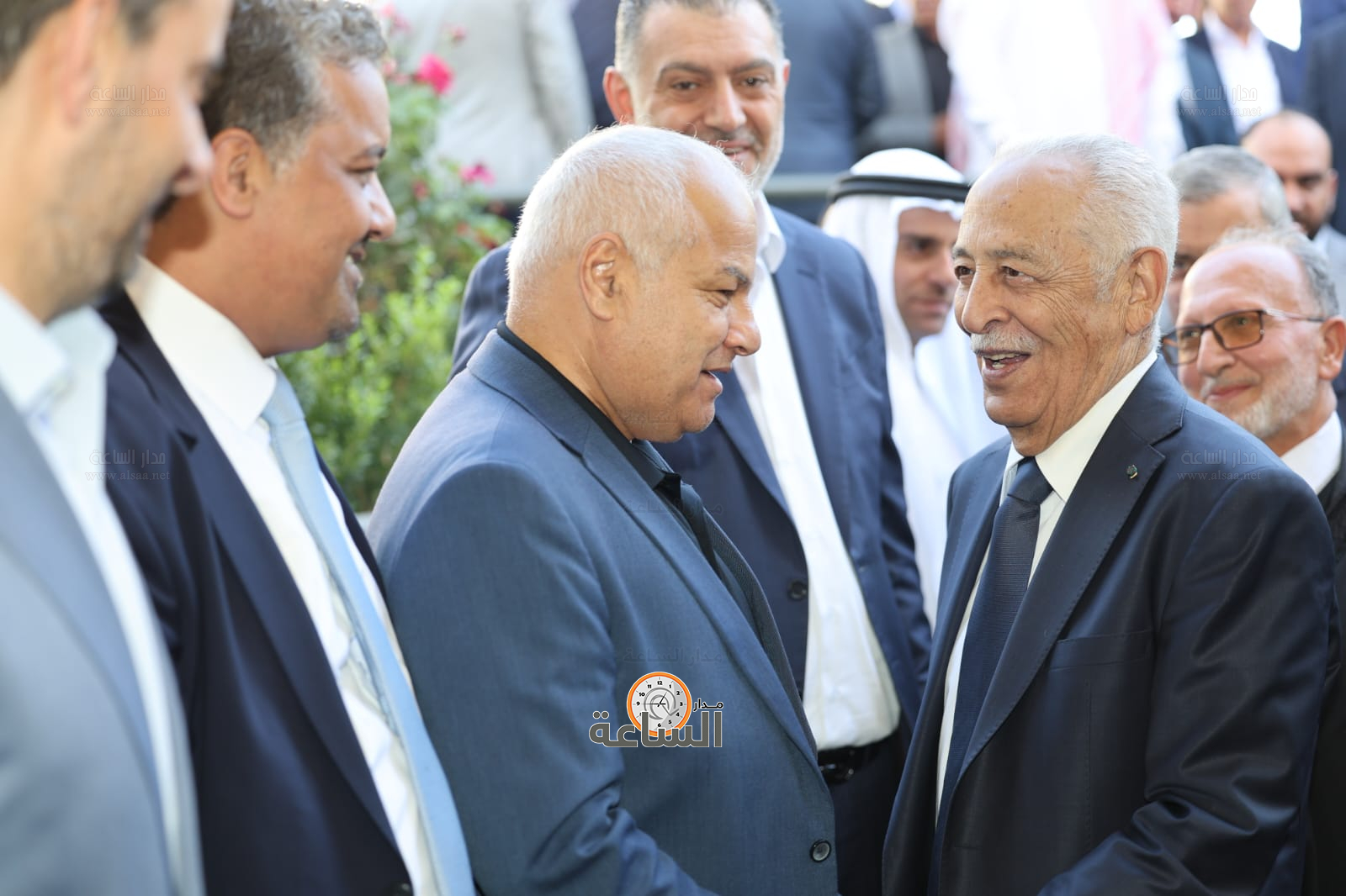 Madar Al-Saa Images 0.5071728122928153