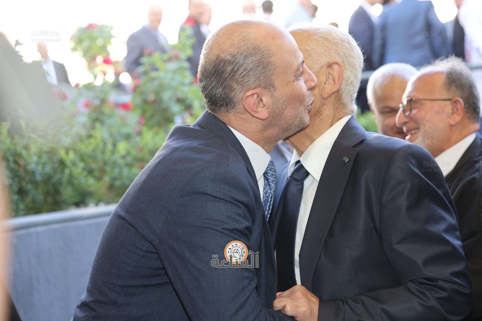 Madar Al-Saa Images 0.5533732516013209