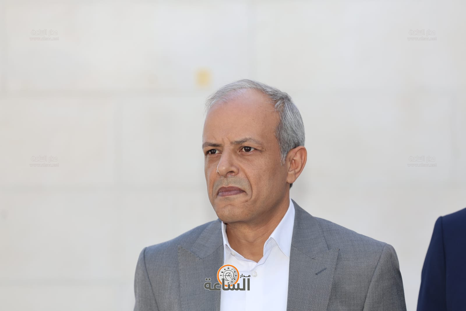 Madar Al-Saa Images 0.8375938871116081