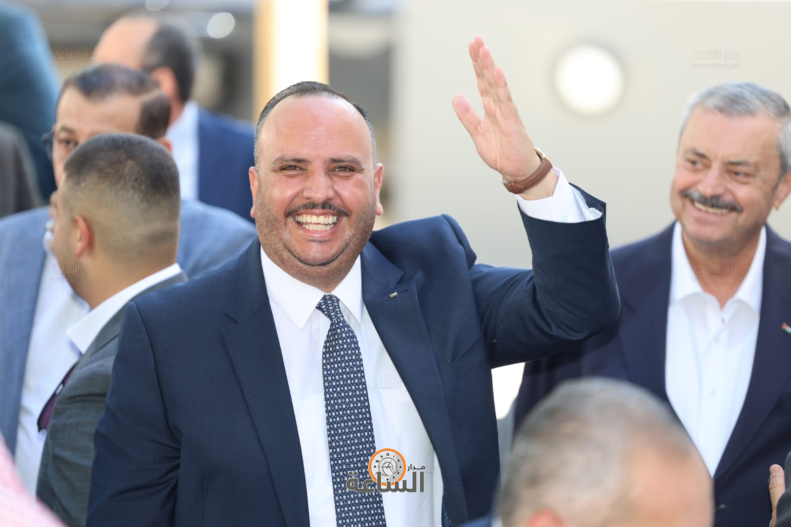 Madar Al-Saa Images 0.5306270634550014