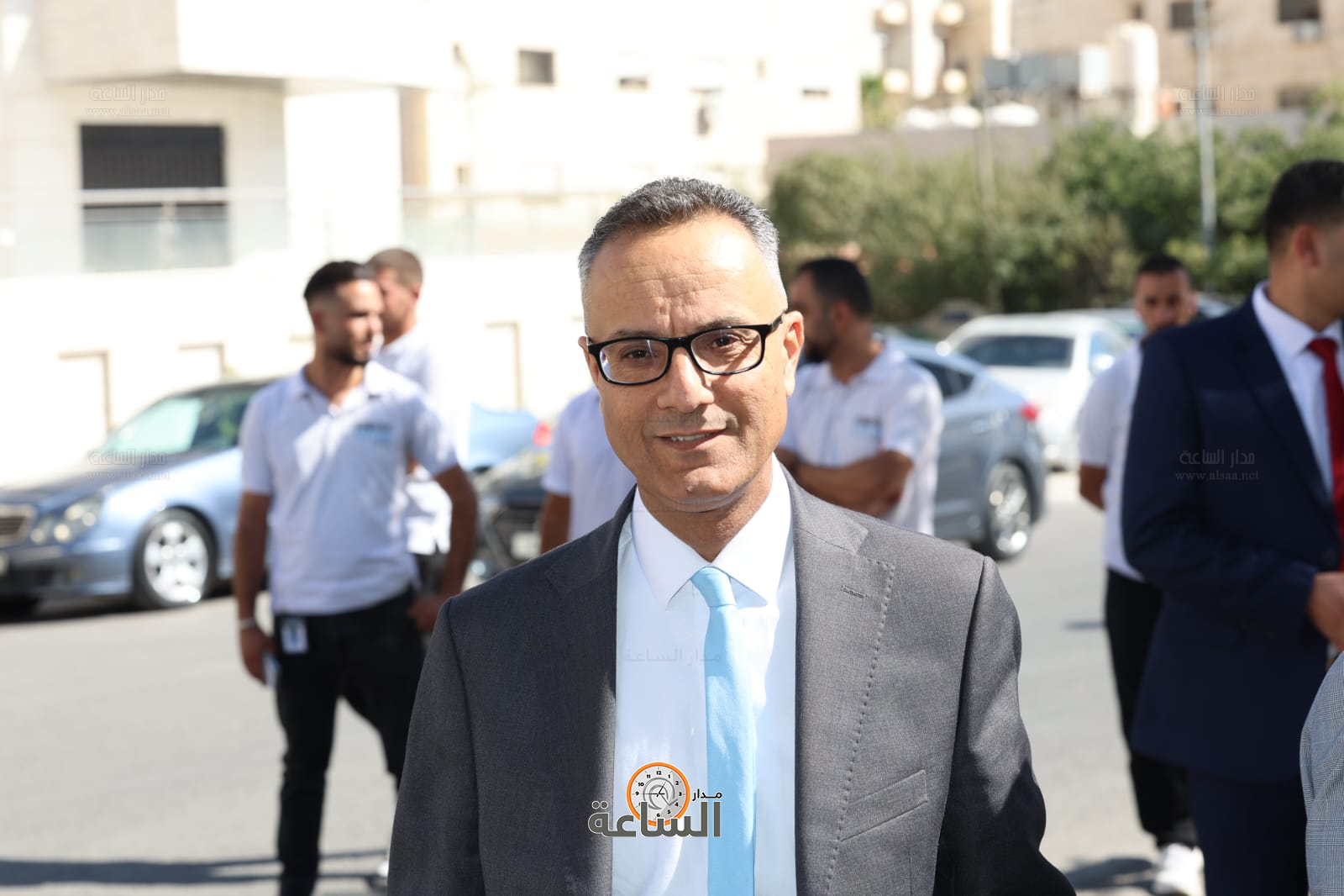 Madar Al-Saa Images 0.7796599220105347