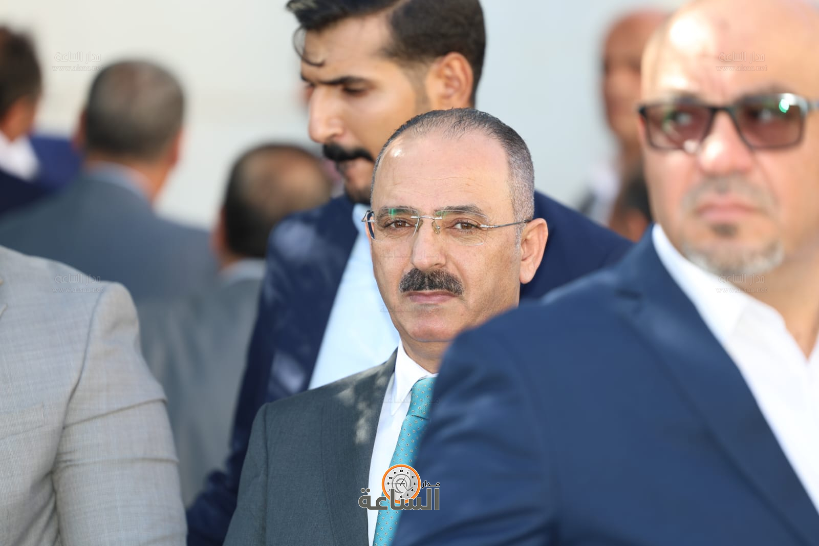 Madar Al-Saa Images 0.41856391565861195