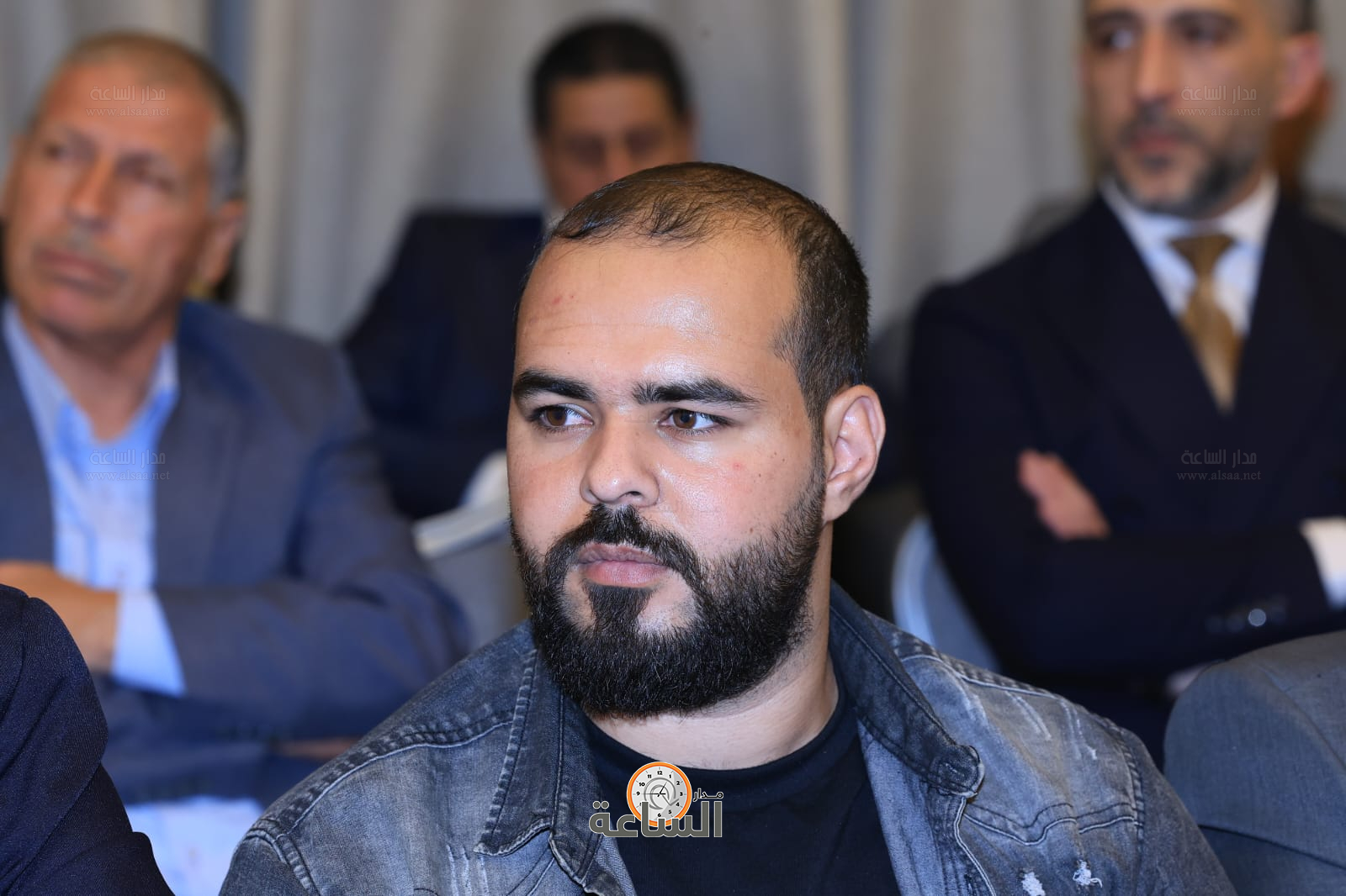 Madar Al-Saa Images 0.6402070779796211