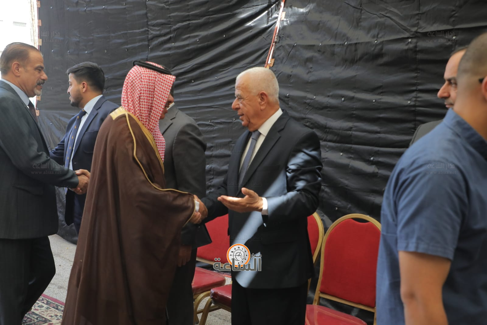 Madar Al-Saa Images 0.7148521653565175