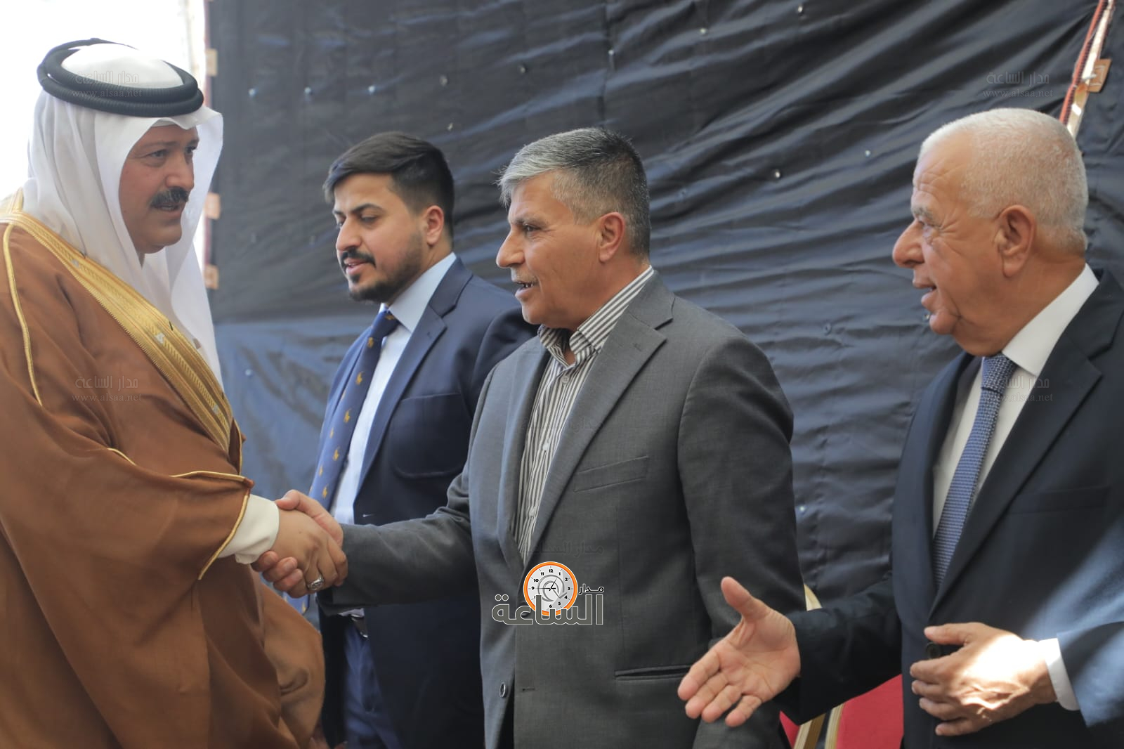 Madar Al-Saa Images 0.9620385425424726