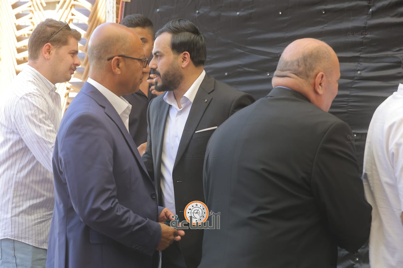 Madar Al-Saa Images 0.3808227976254609