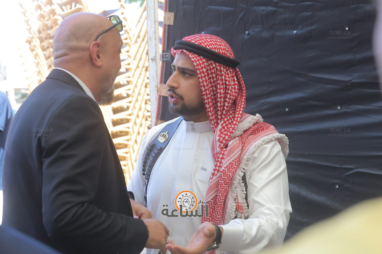 Madar Al-Saa Images 0.8972852718269936