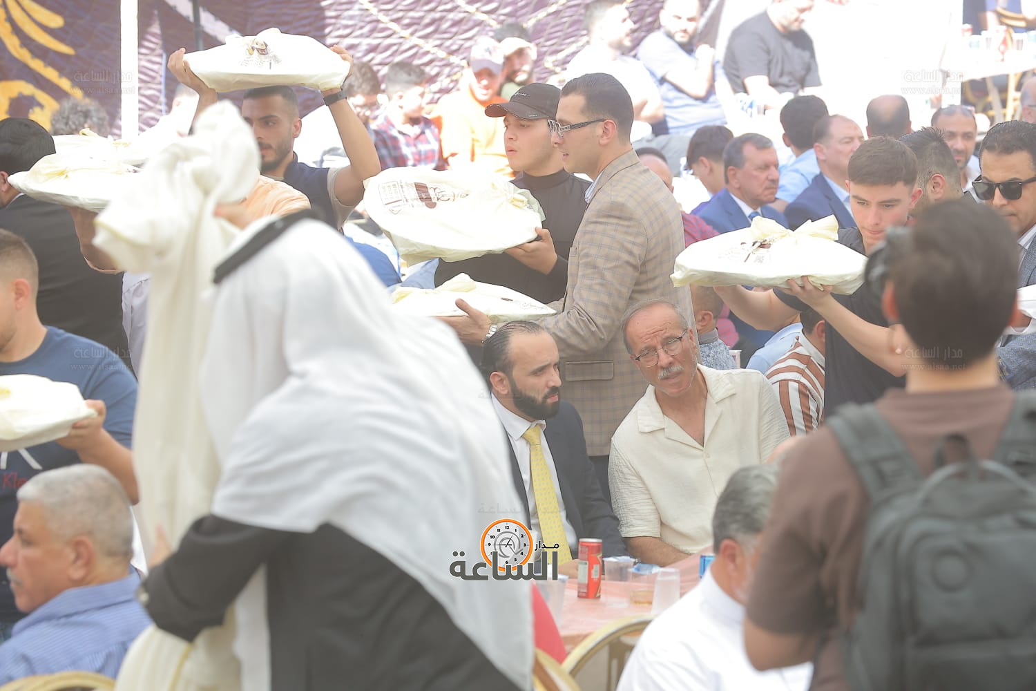 Madar Al-Saa Images 0.1468840601969138