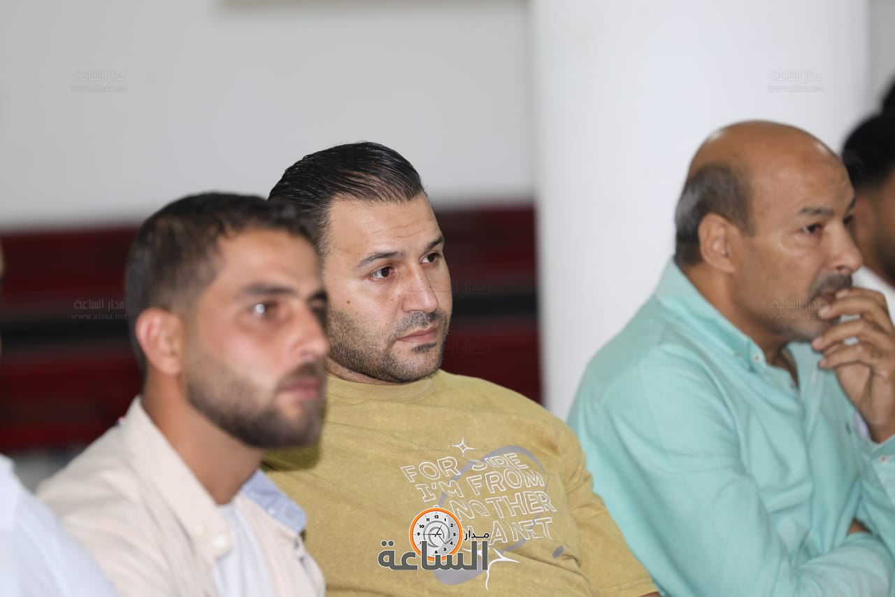 Madar Al-Saa Images 0.4774064202303193