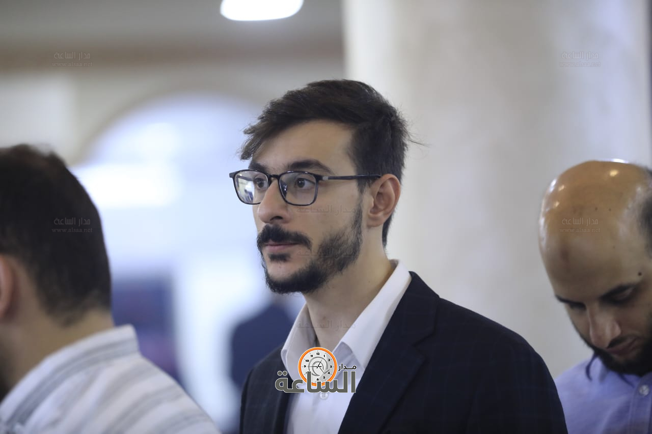 Madar Al-Saa Images 0.3094103031217438