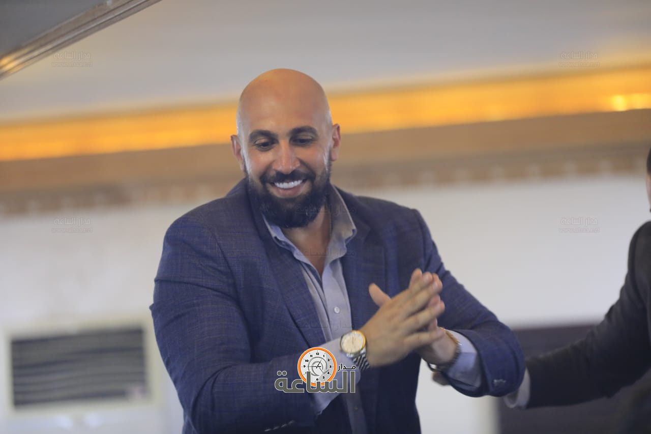 Madar Al-Saa Images 0.2739507978209912