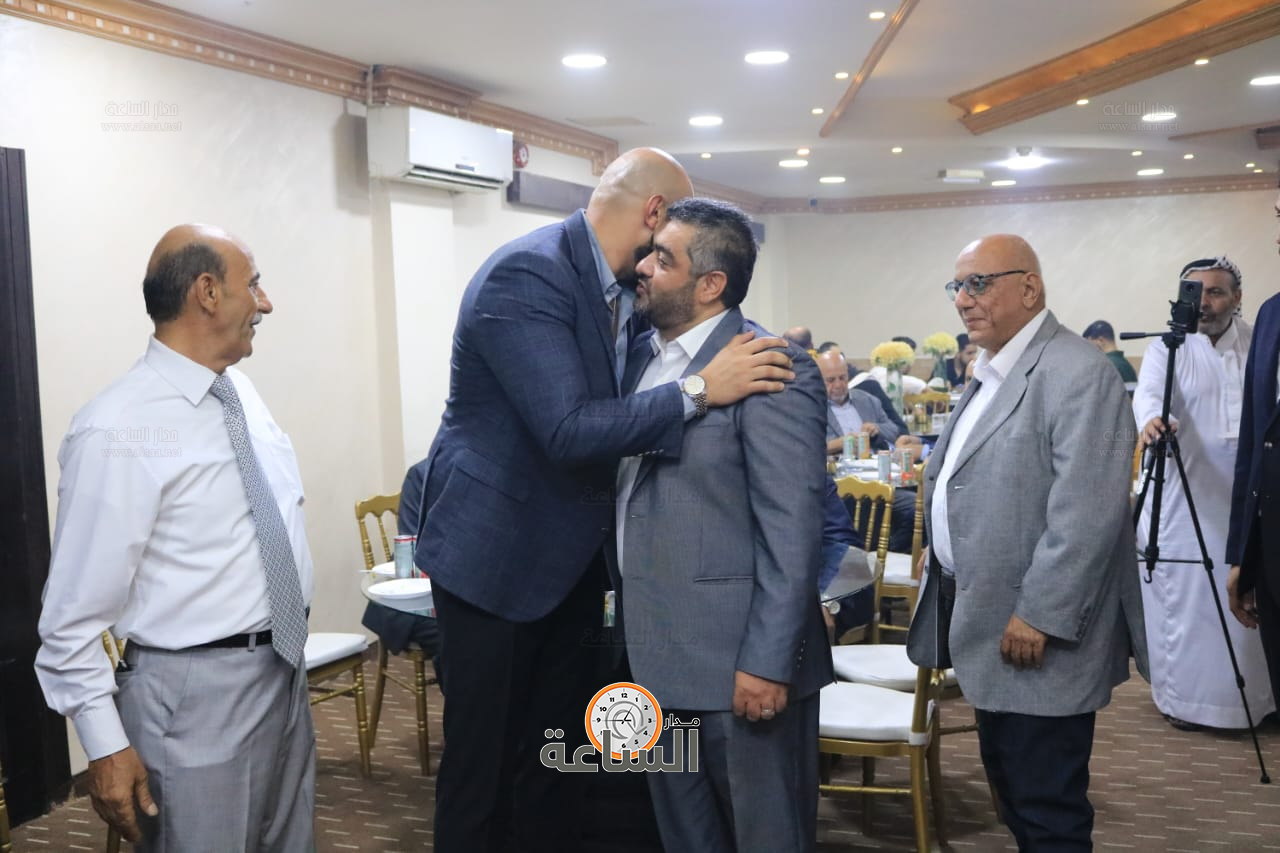 Madar Al-Saa Images 0.8910059205043165