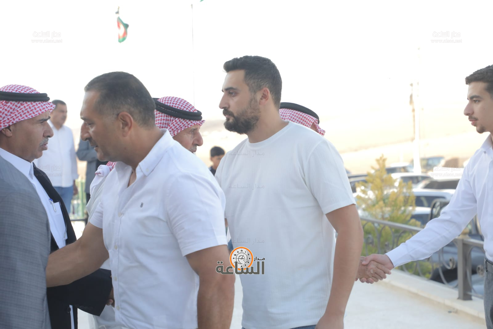 Madar Al-Saa Images 0.4046726430293589