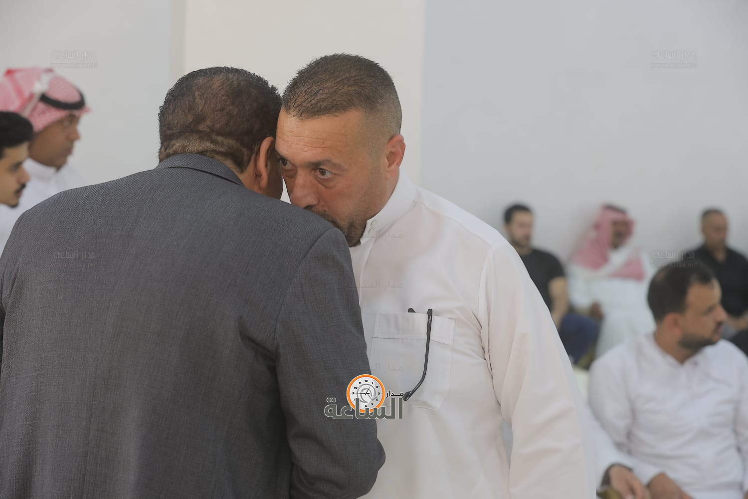 Madar Al-Saa Images 0.3877071647440673