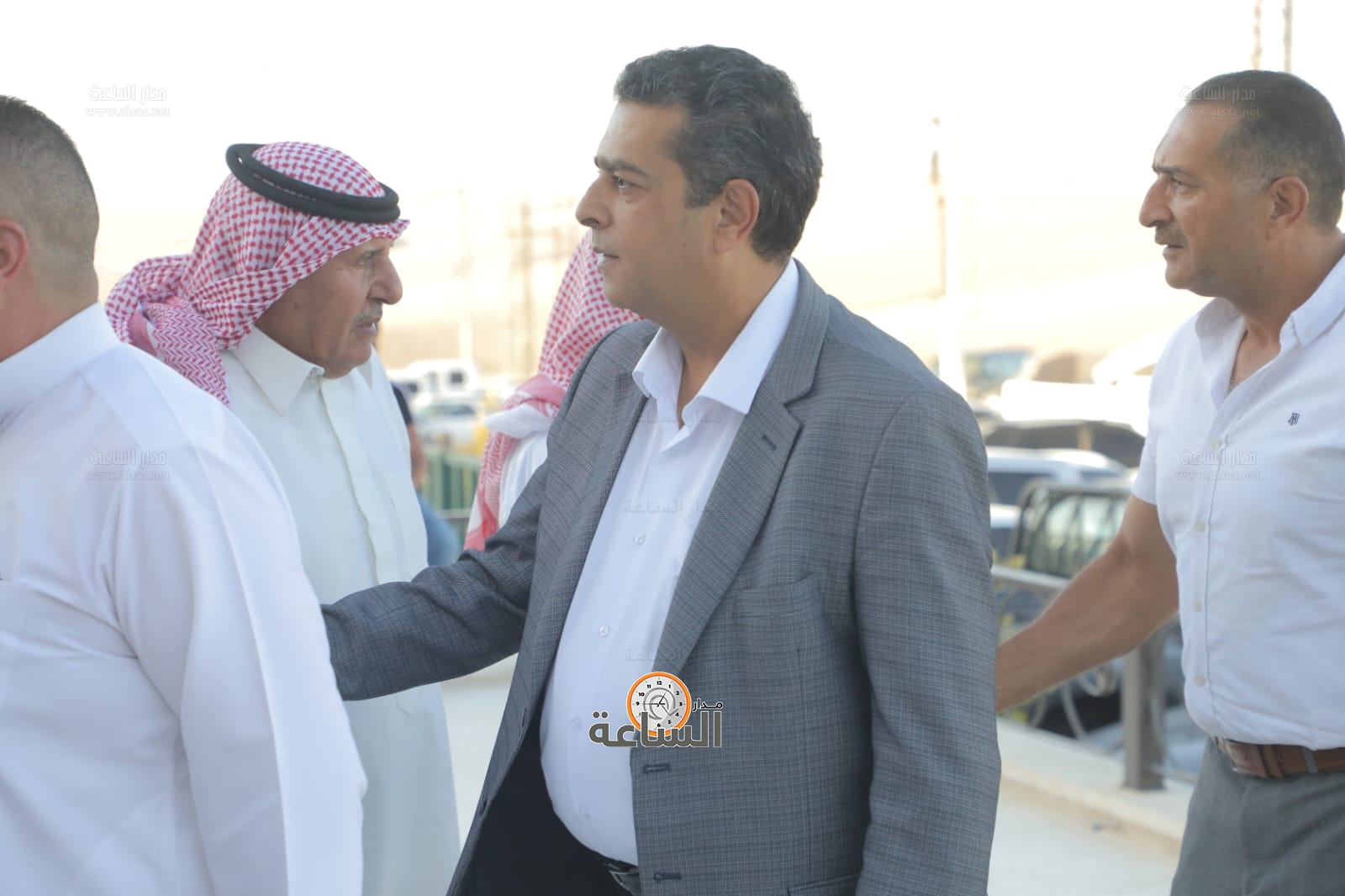 Madar Al-Saa Images 0.6343429661198223