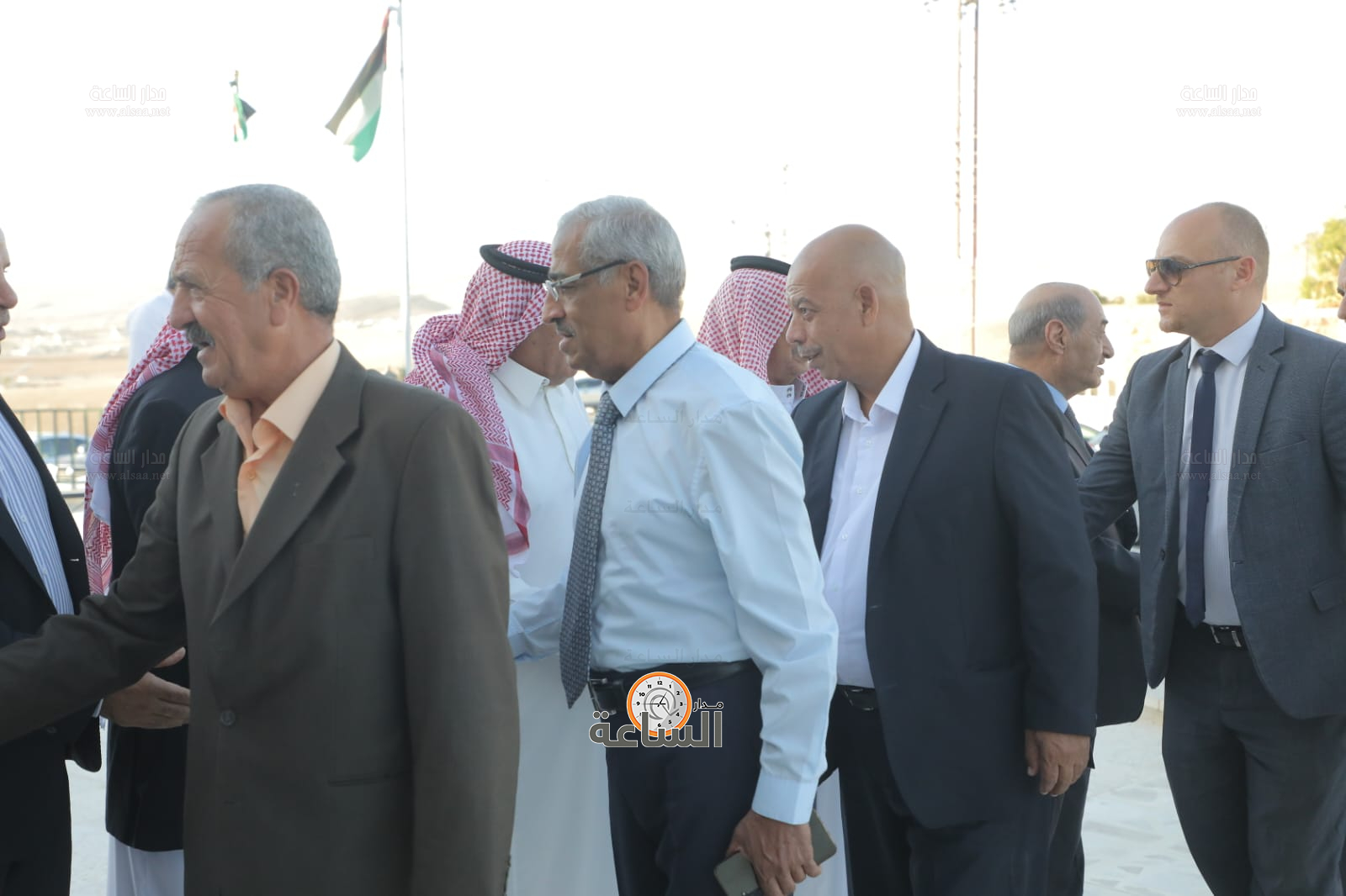 Madar Al-Saa Images 0.7746563533373845