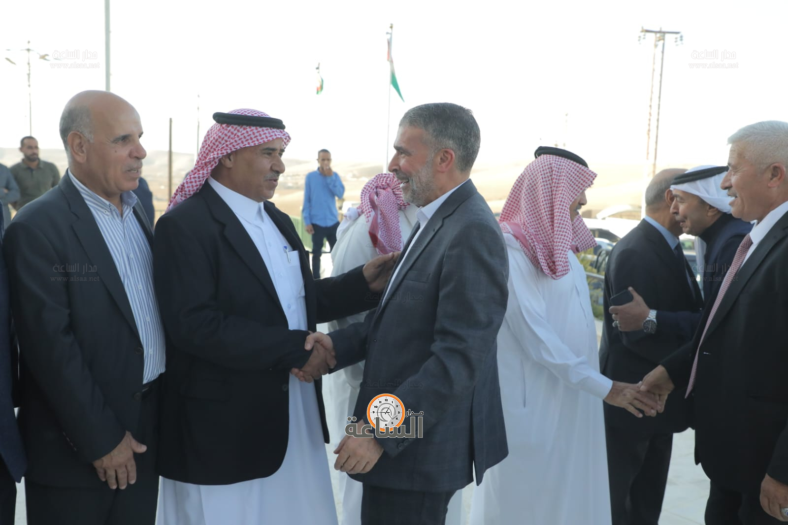 Madar Al-Saa Images 0.059090406982724275