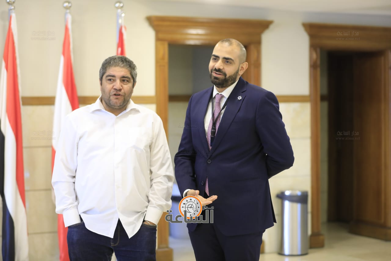 Madar Al-Saa Images 0.37068976076945004