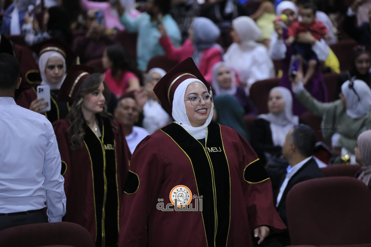 Madar Al-Saa Images 0.7967669109869727