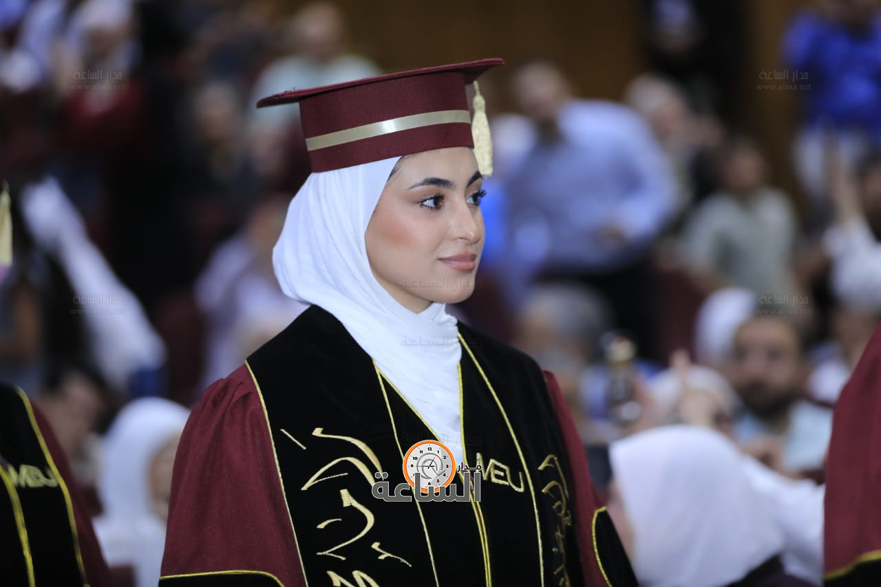 Madar Al-Saa Images 0.842711585109957