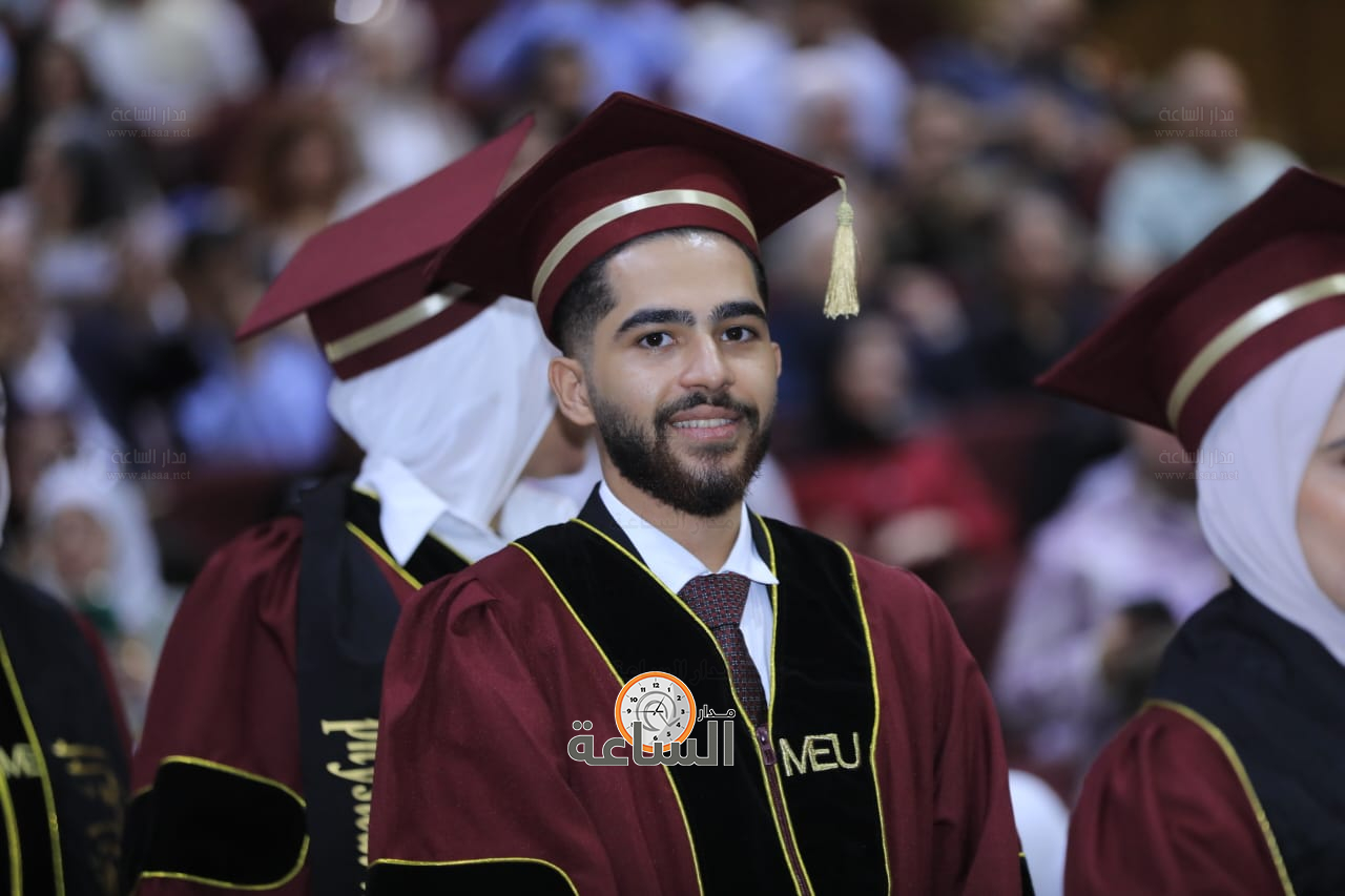 Madar Al-Saa Images 0.6115169932758276