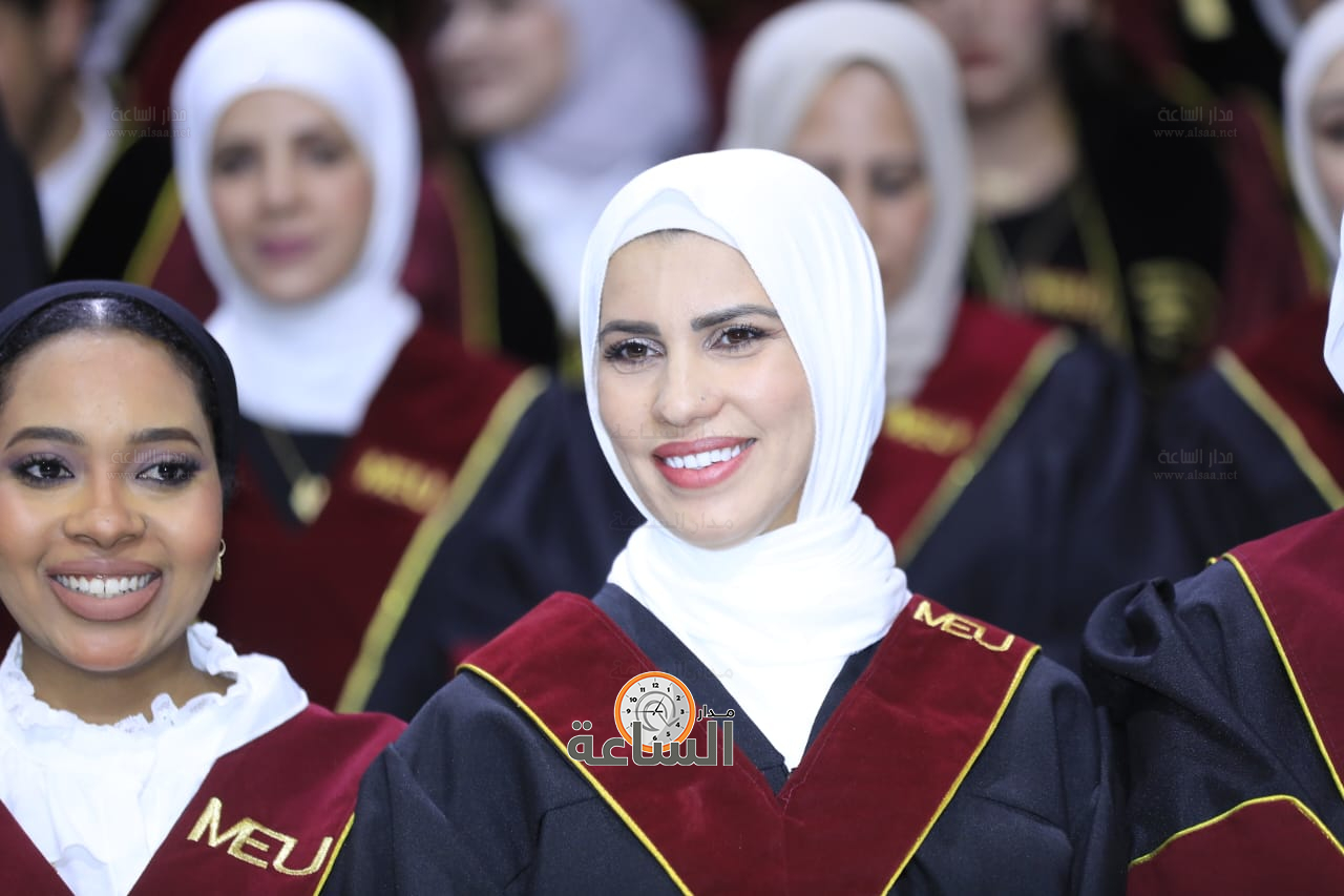 Madar Al-Saa Images 0.8623962729774017