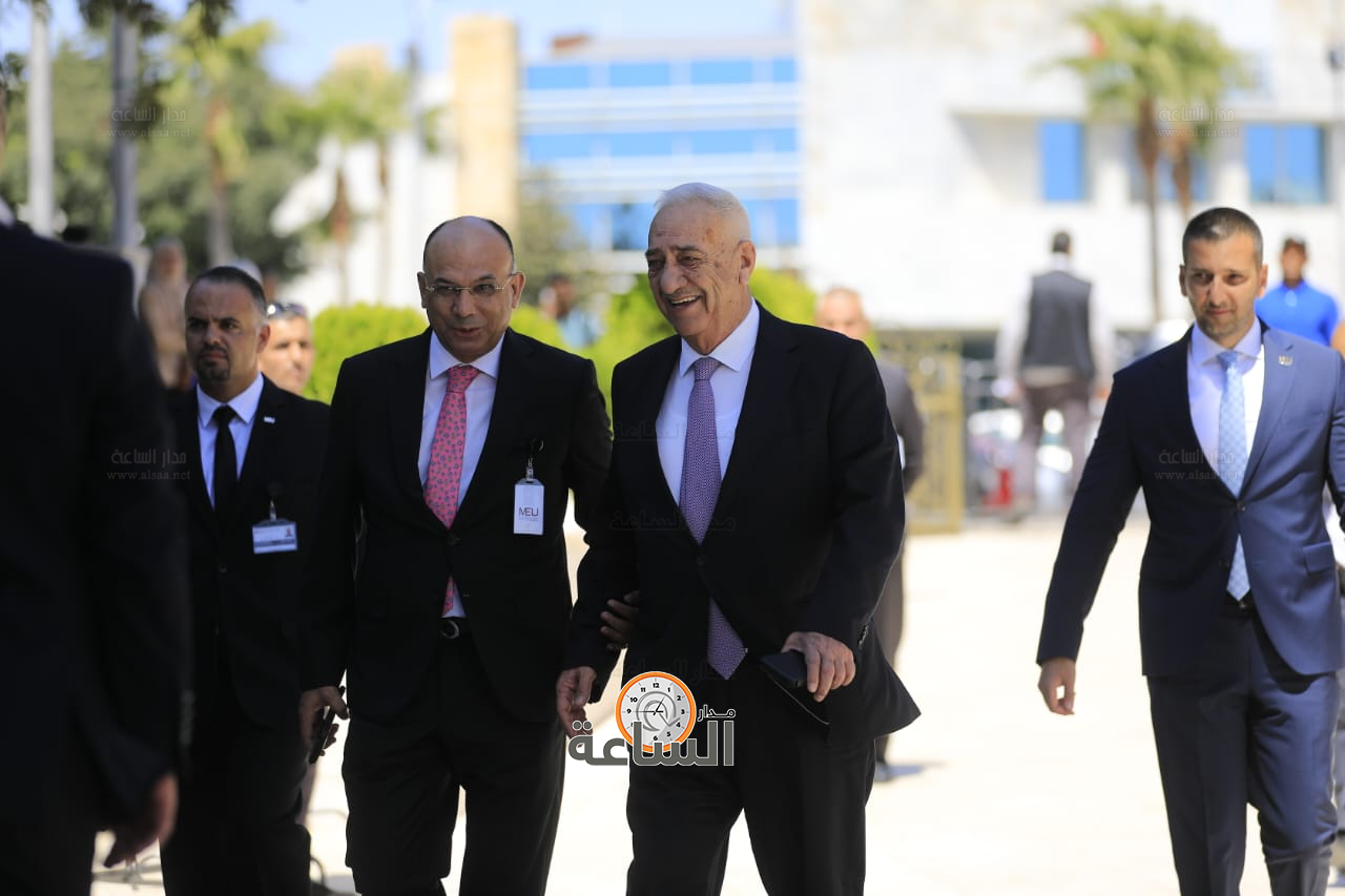 Madar Al-Saa Images 0.050052029179541324