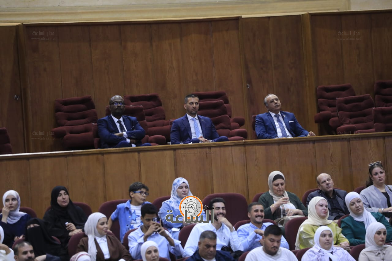 Madar Al-Saa Images 0.48220198845089113