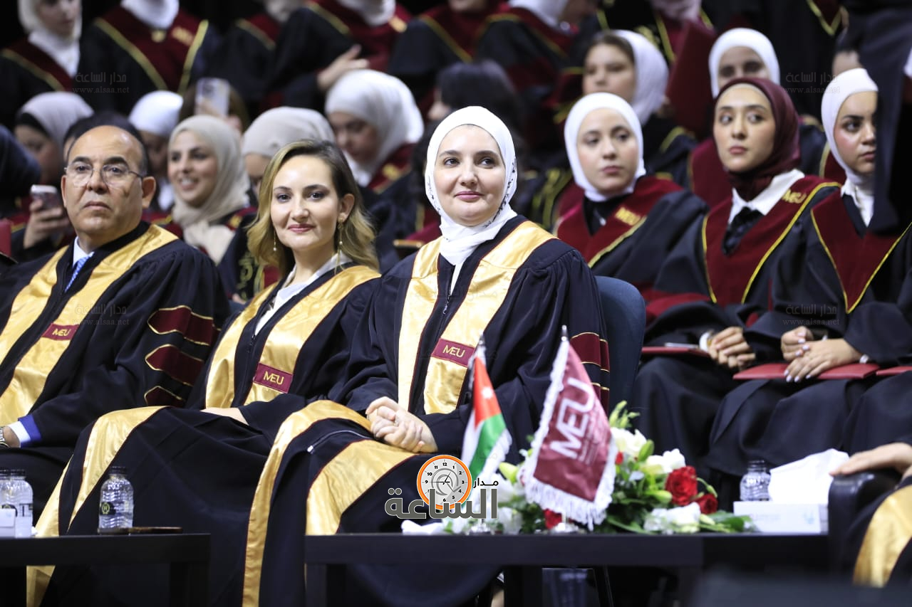 Madar Al-Saa Images 0.41089219233141283