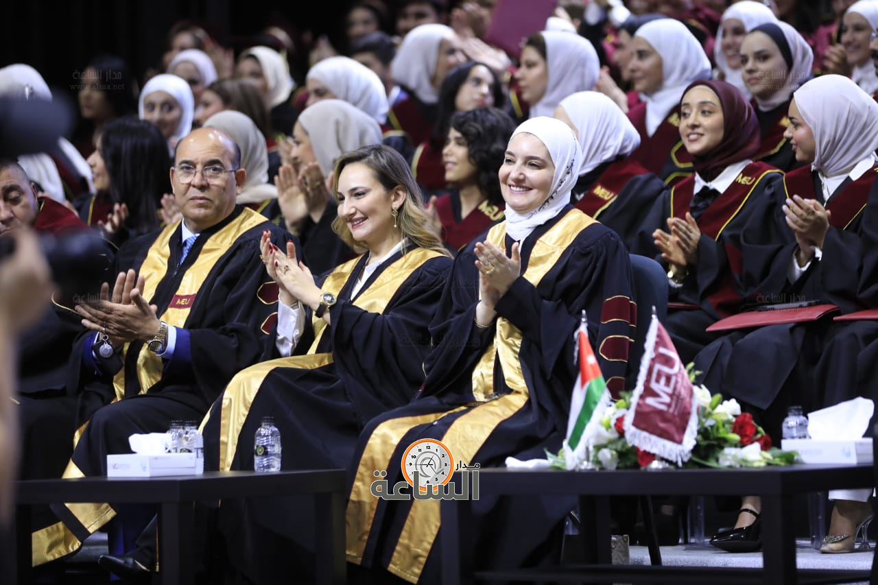 Madar Al-Saa Images 0.7348170520505594