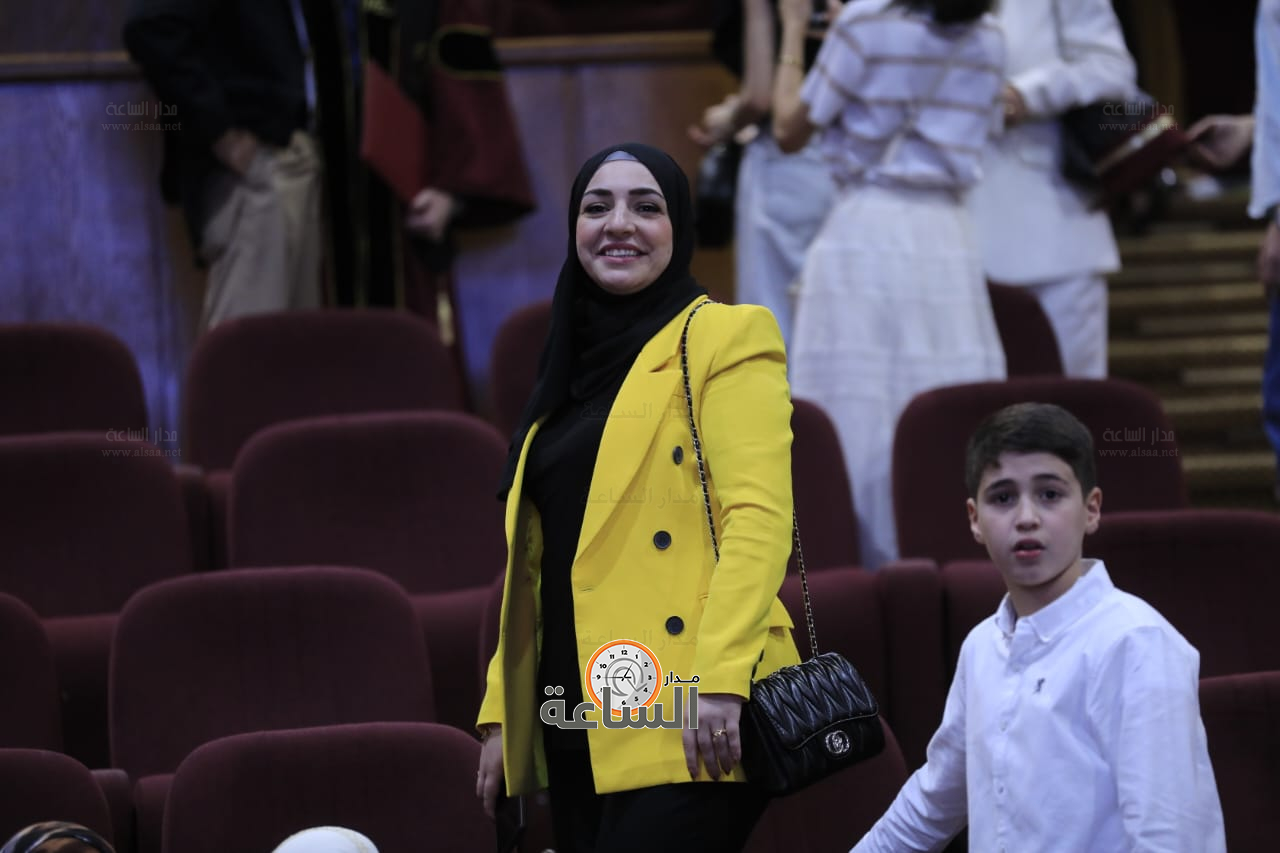 Madar Al-Saa Images 0.16452425855524044