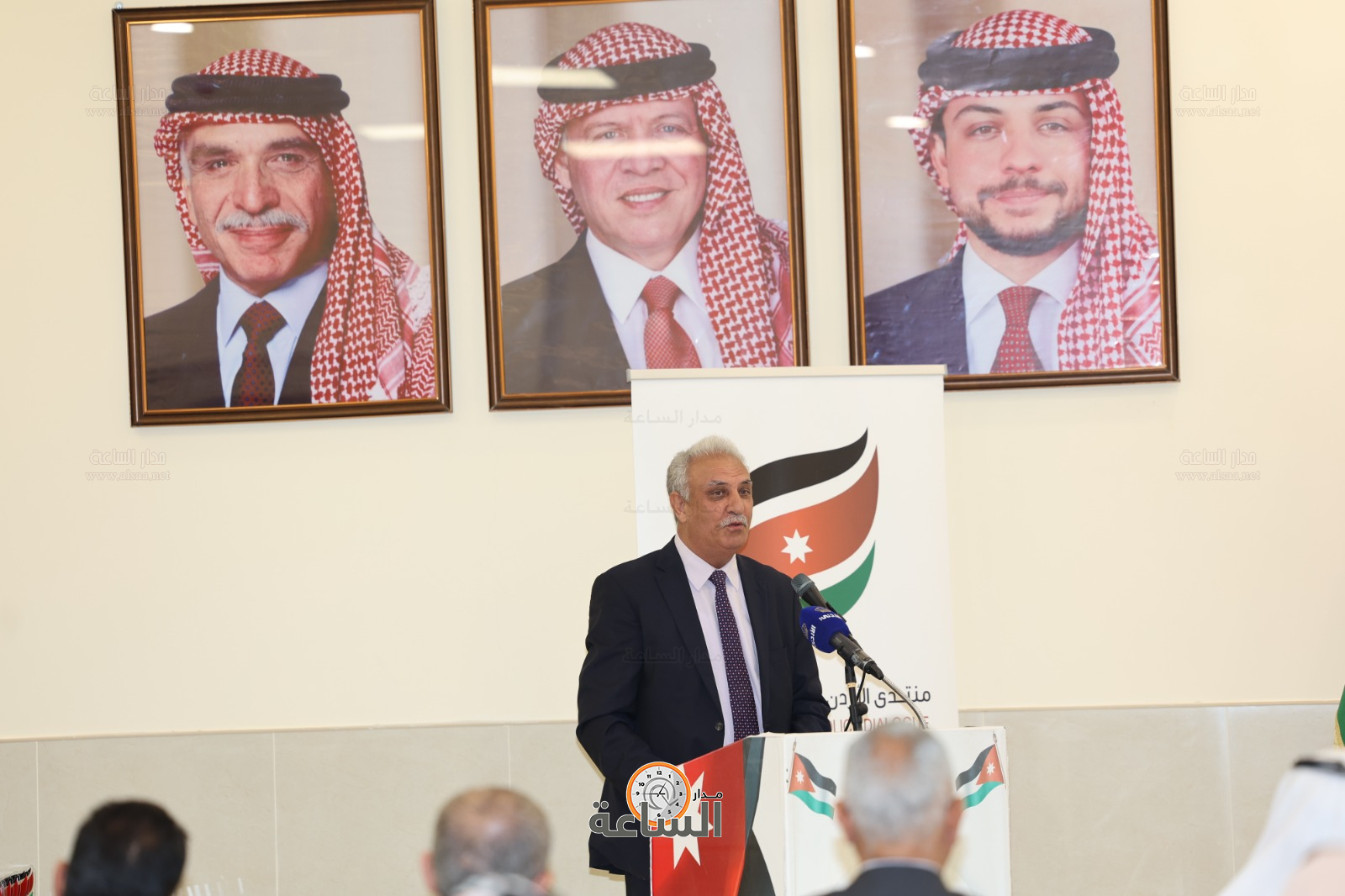 Madar Al-Saa Images 0.13213152525596084