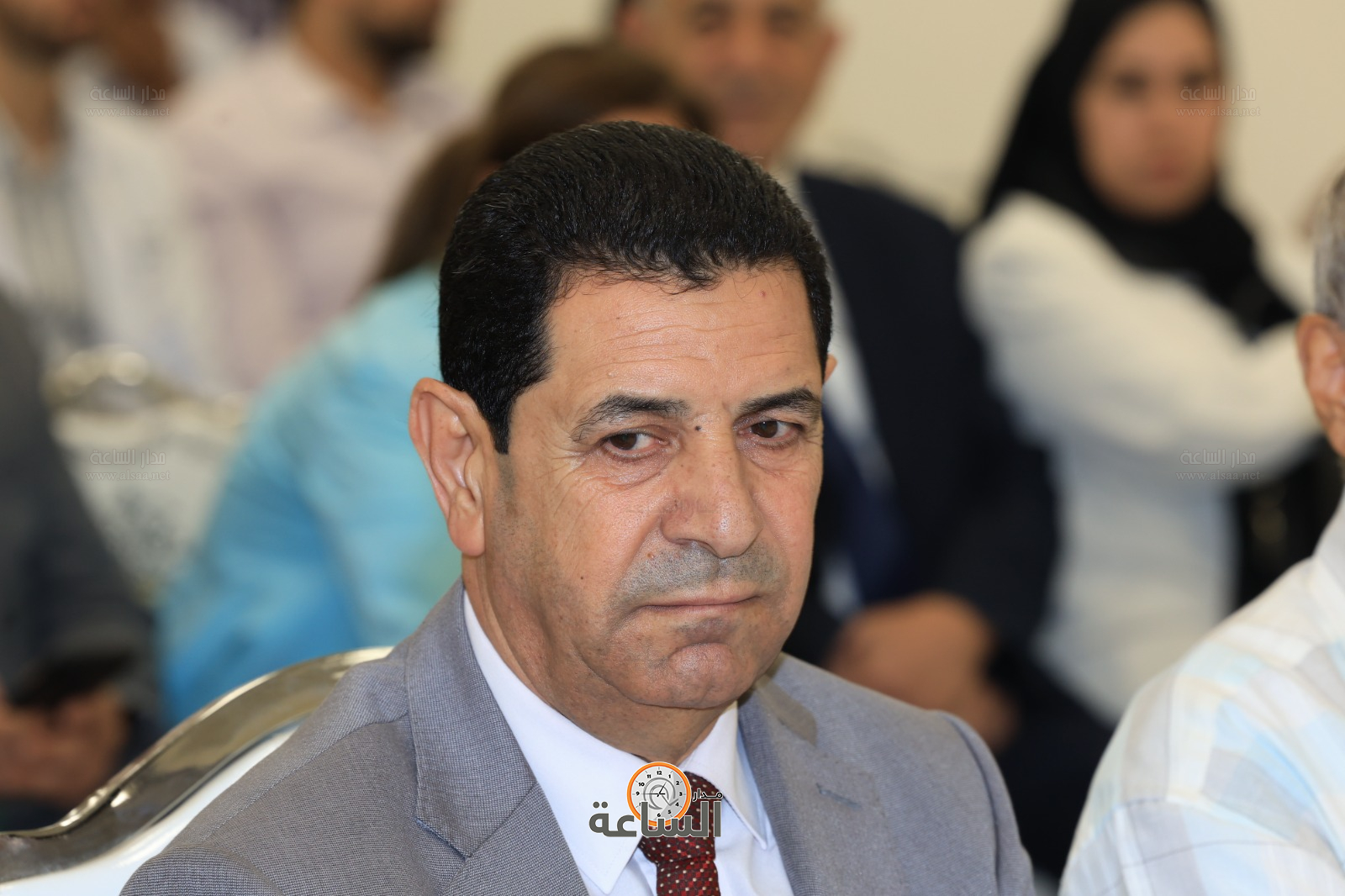 Madar Al-Saa Images 0.24289057368389966