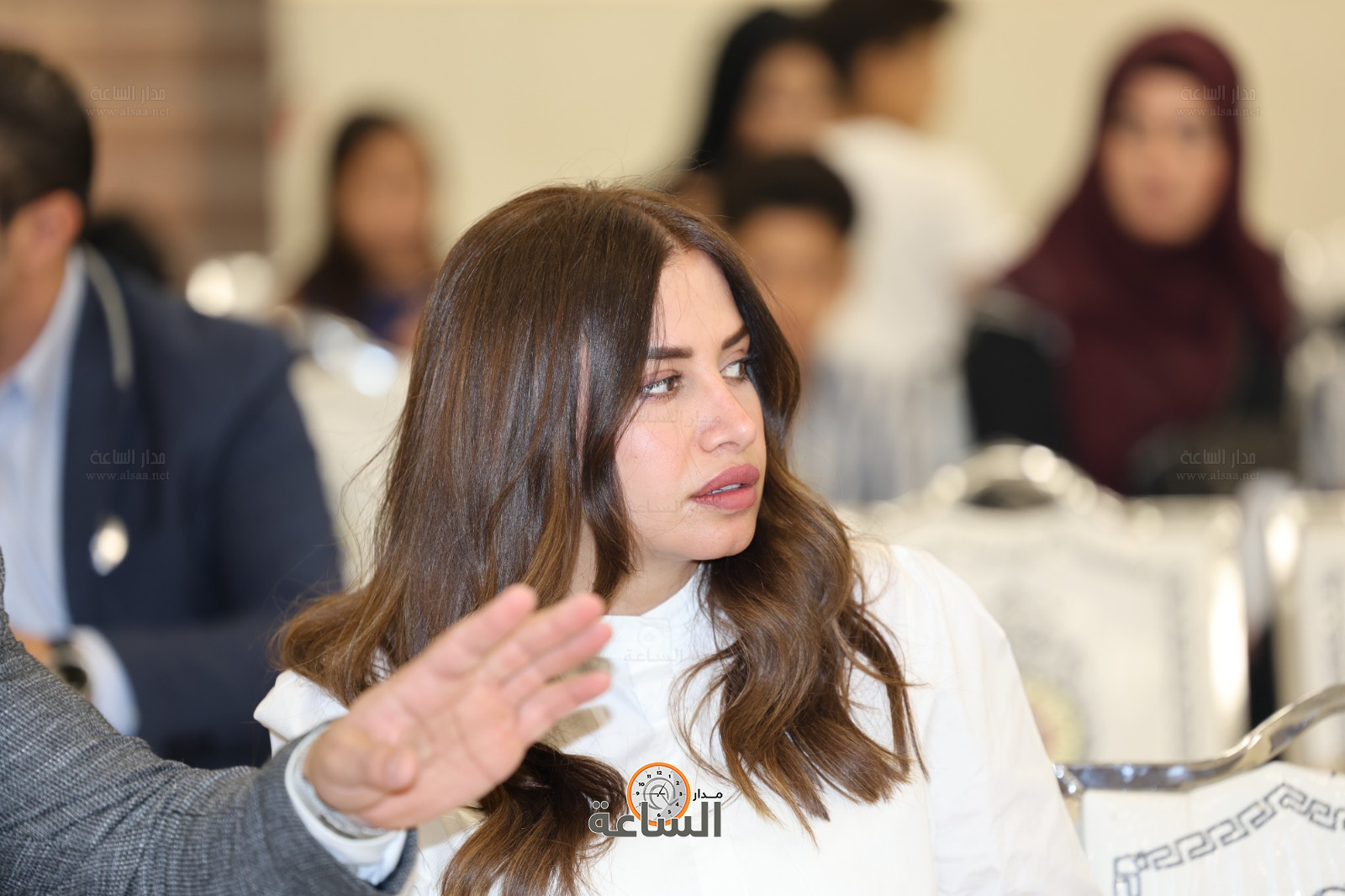 Madar Al-Saa Images 0.7526156924352169