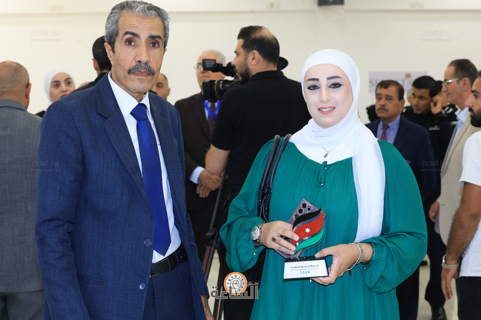 Madar Al-Saa Images 0.21296292348165935