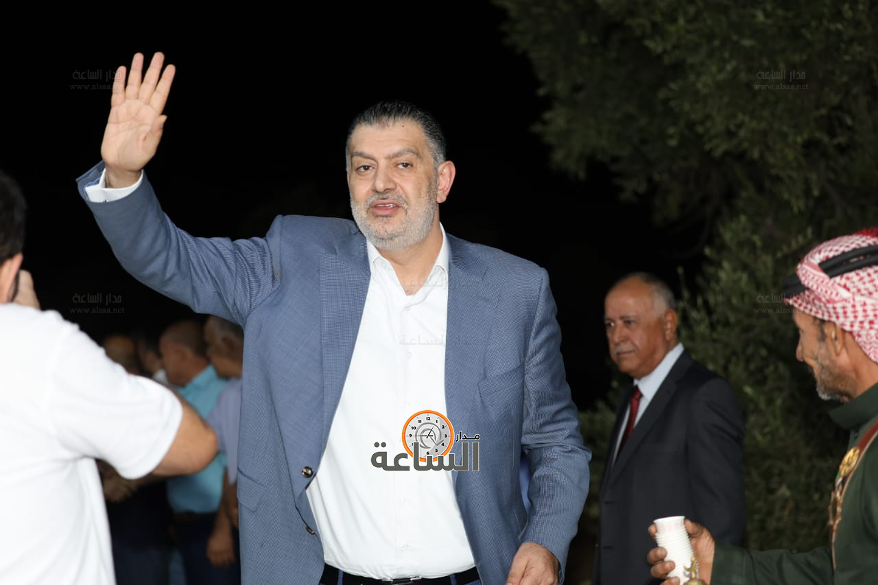 Madar Al-Saa Images 0.9088678311165443